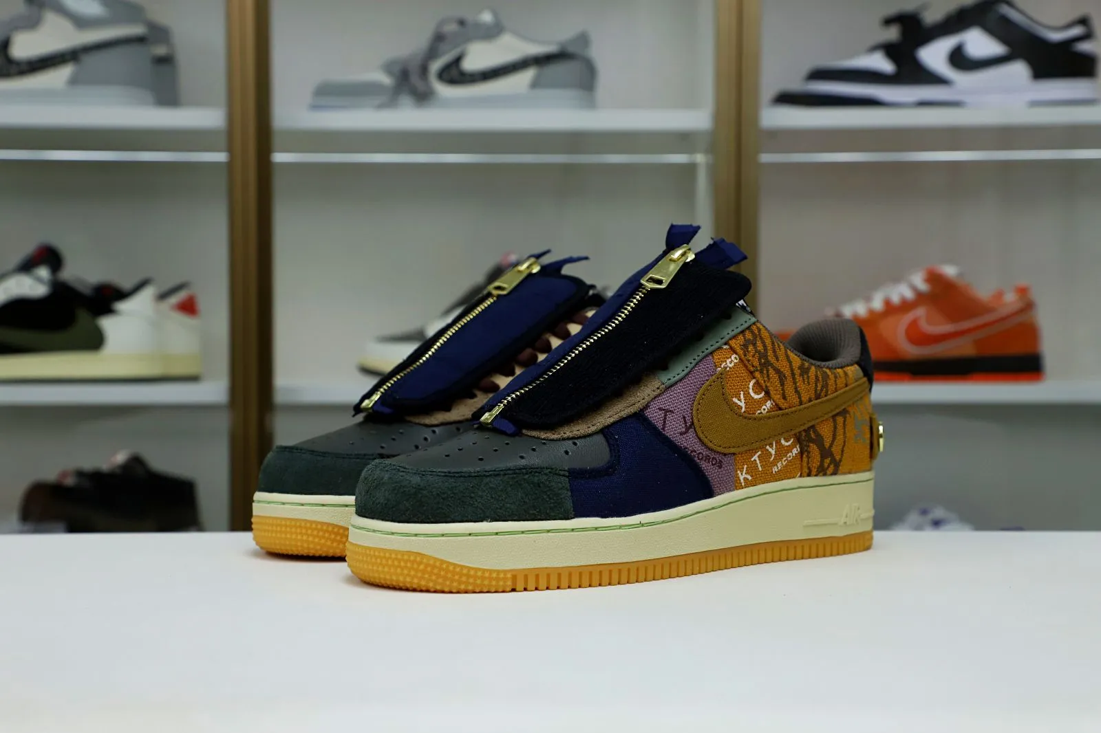 Cheap Kimikick TRAVIS SCOTT X AIR FORCE 1 LOW 'CACTUS 0113