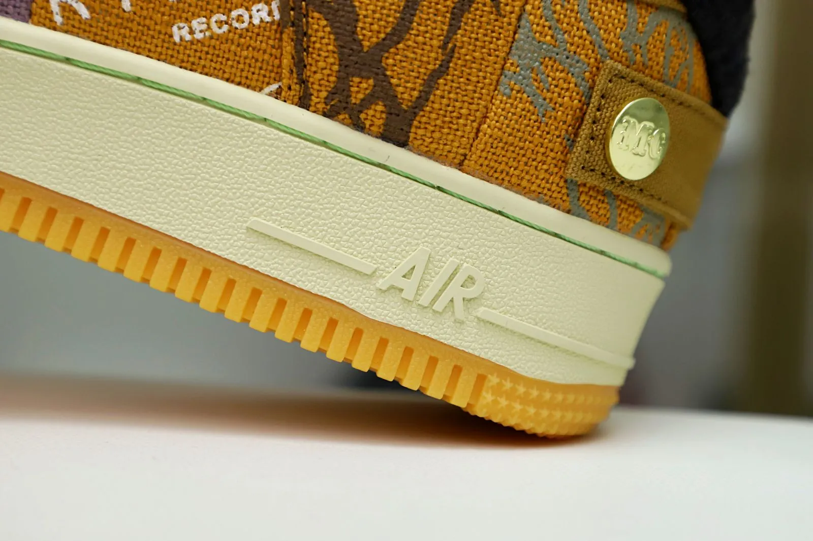 Cheap Kimikick TRAVIS SCOTT X AIR FORCE 1 LOW 'CACTUS 0113