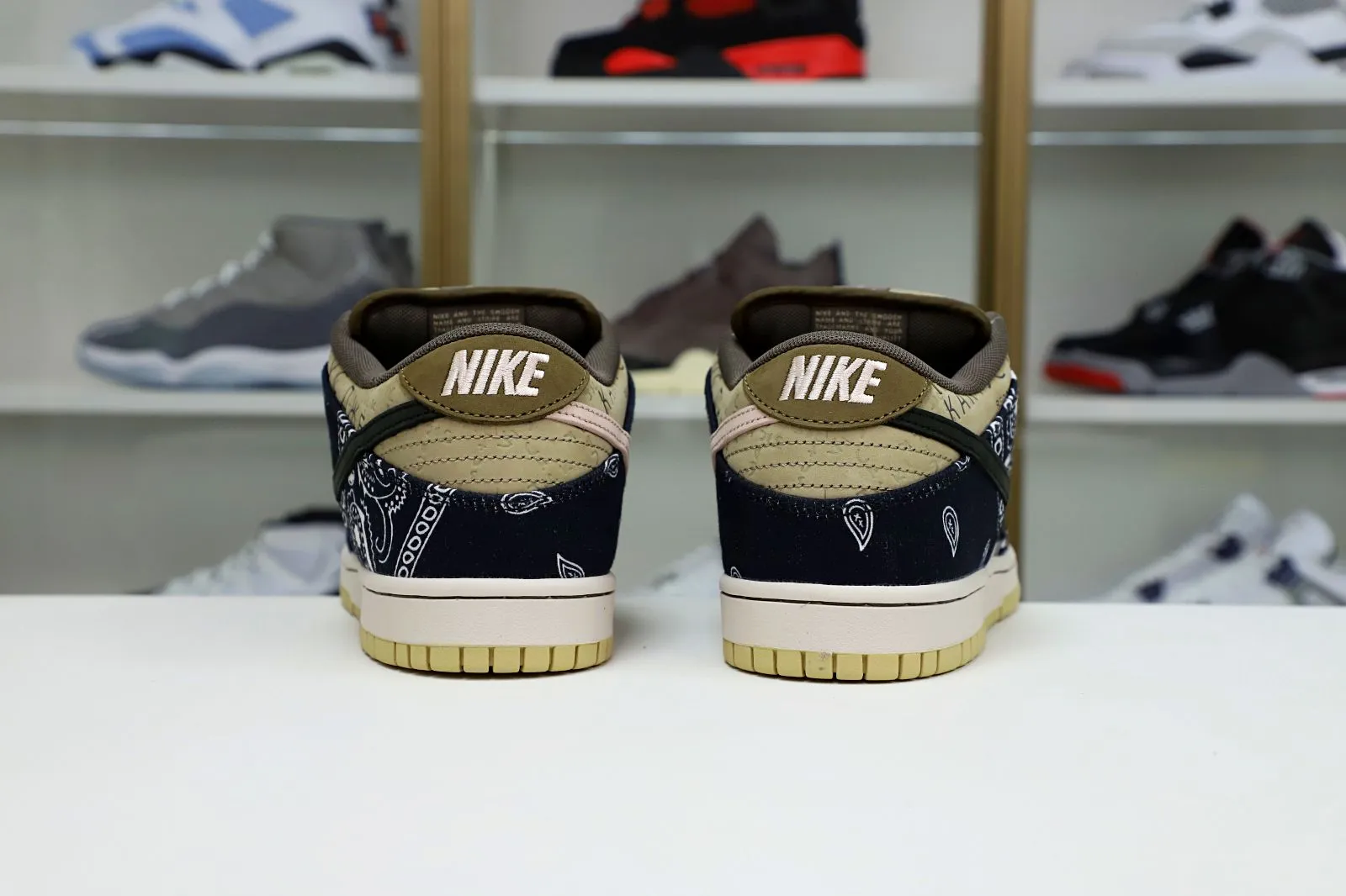 Reps Kimikick TRAVIS SCOTT X DUNK LOW PREMIUM QS SB 'CACTUS JACK' 0113