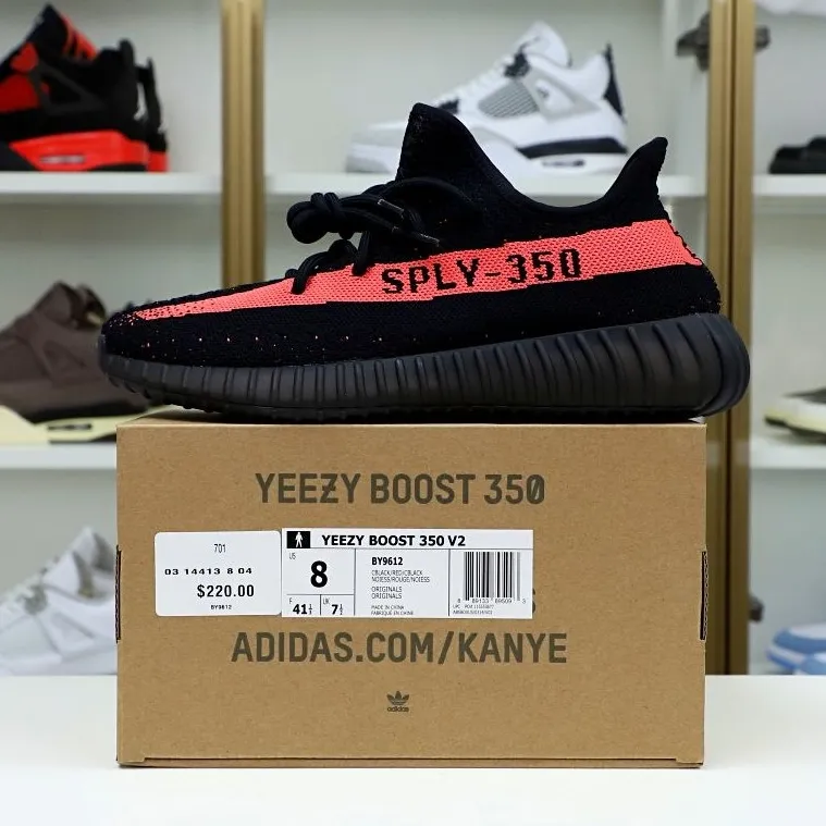 Kimikick YEEZY BOOST 350 V2 'RED' 0112