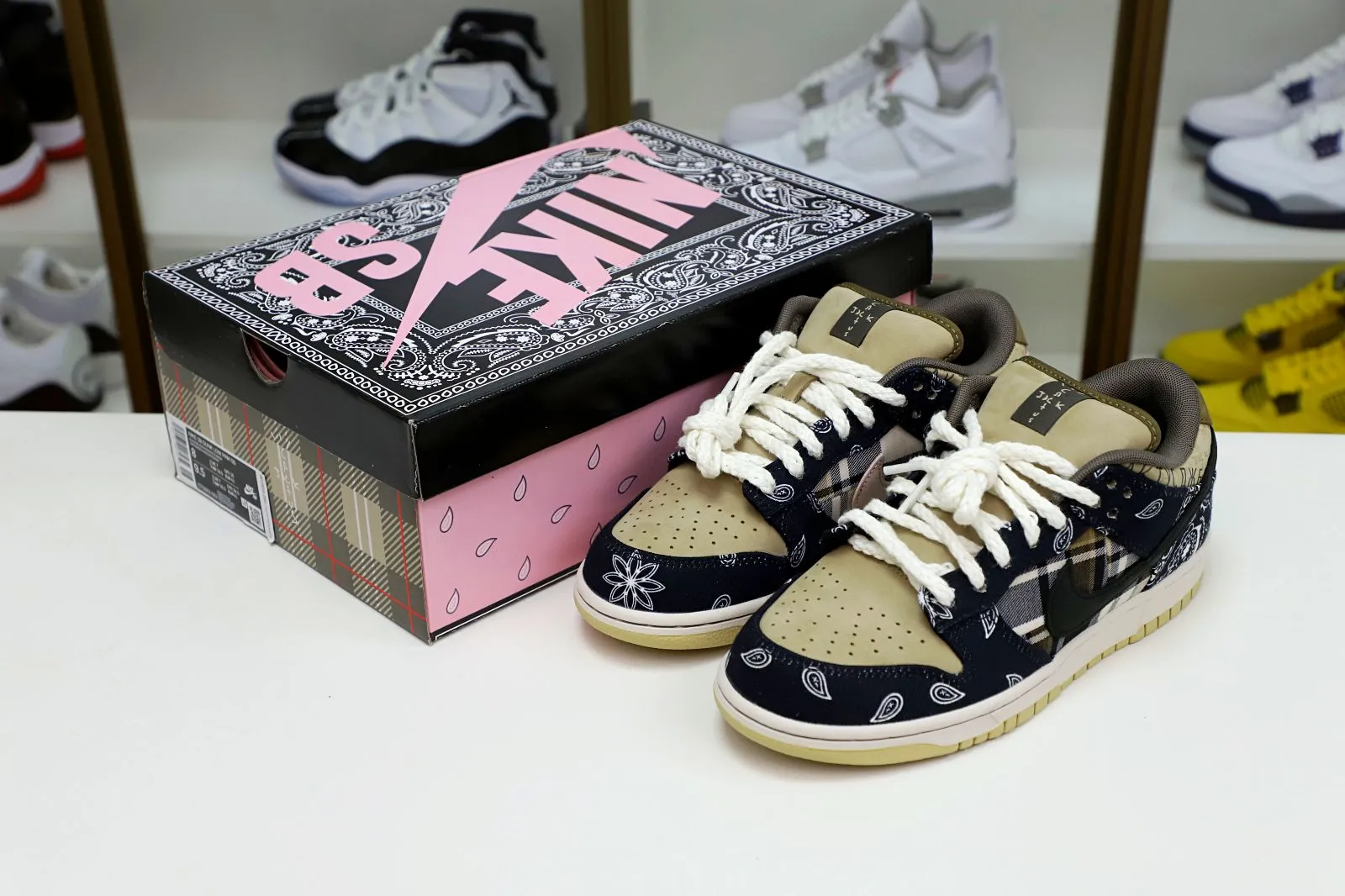 Reps Kimikick TRAVIS SCOTT X DUNK LOW PREMIUM QS SB 'CACTUS JACK' 0113